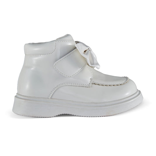 White Bowe Boots