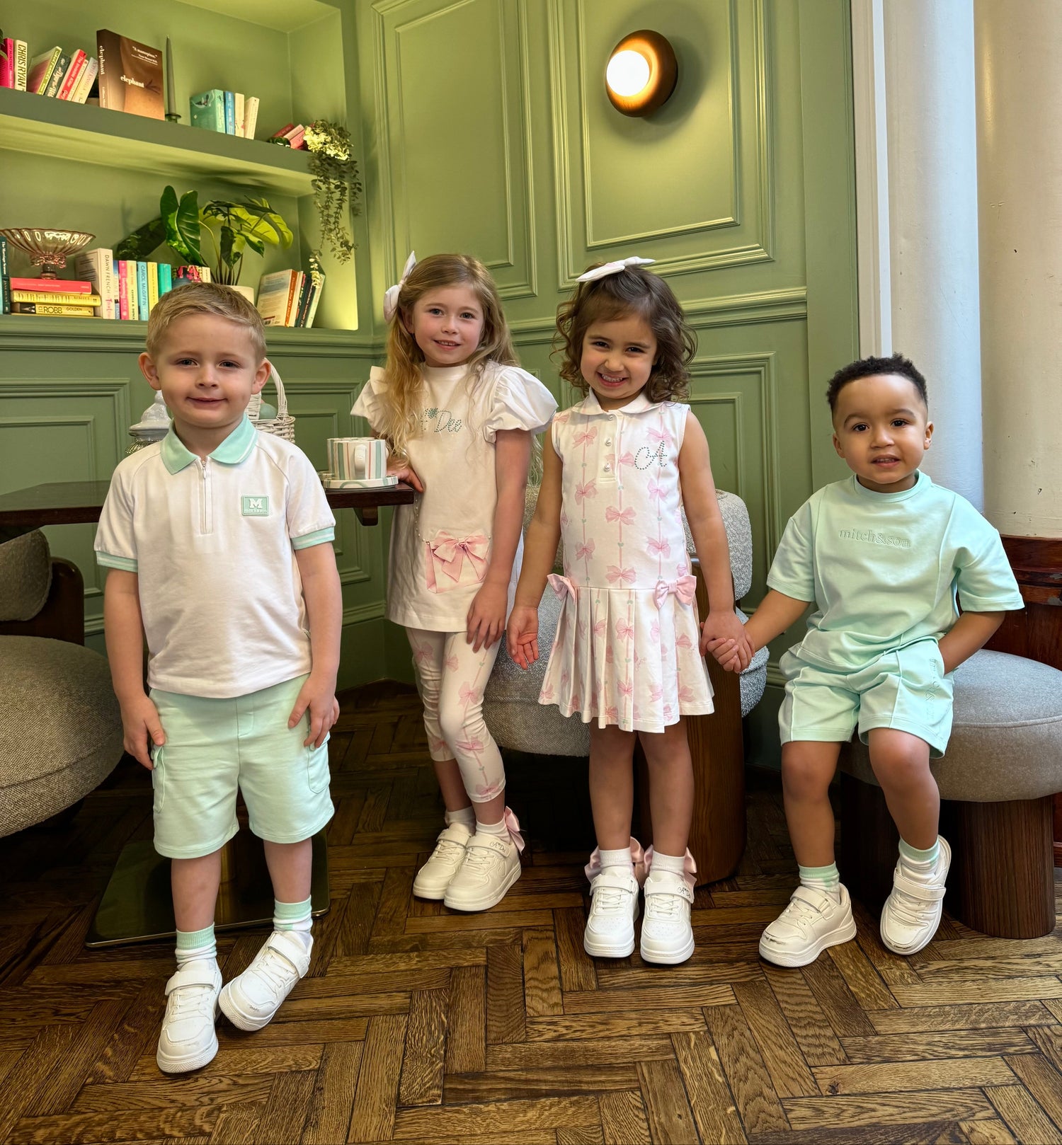 Picture Book Fashion